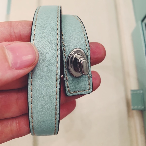 COACH leather wrap bracelet - Picture 2 of 3